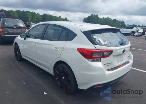 2020 Subaru Impreza 5-Door z USA, uszkodzony, nr VIN 4S3GTAA69L1719003